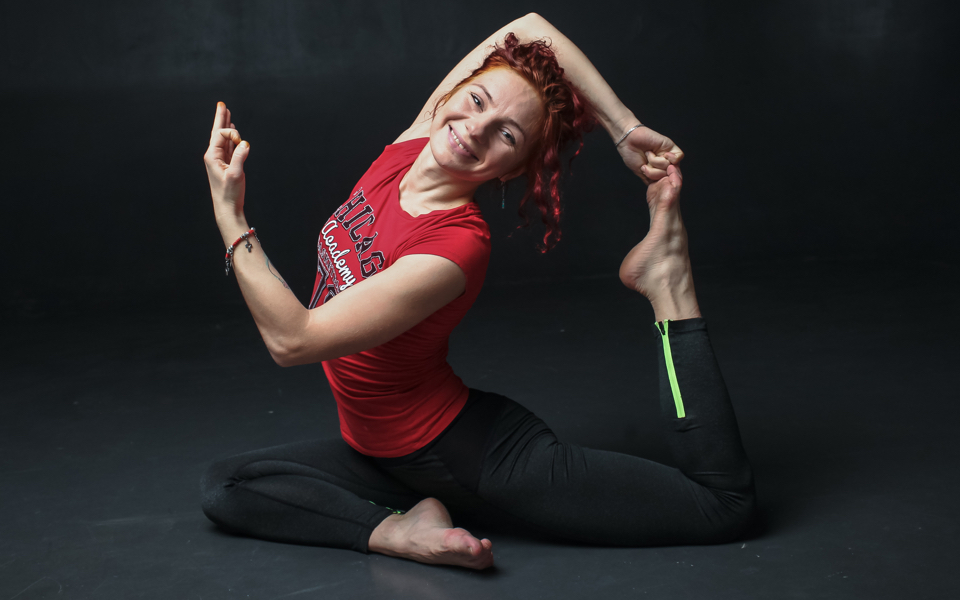 Марика Жукова — преподаватель хатха-йоги в студии танцев Лето